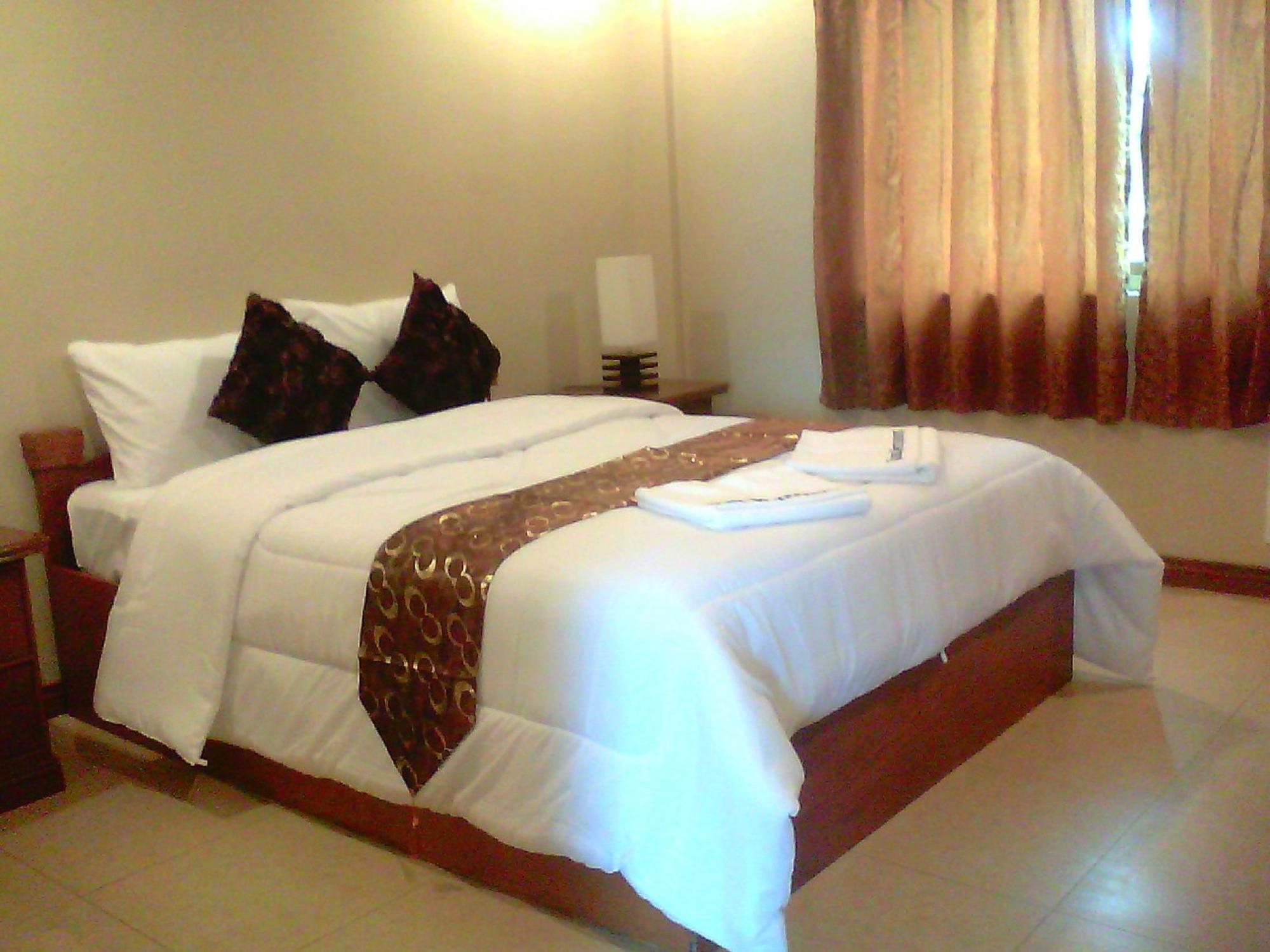Subic Waterfront Resort And Hotel Extérieur photo