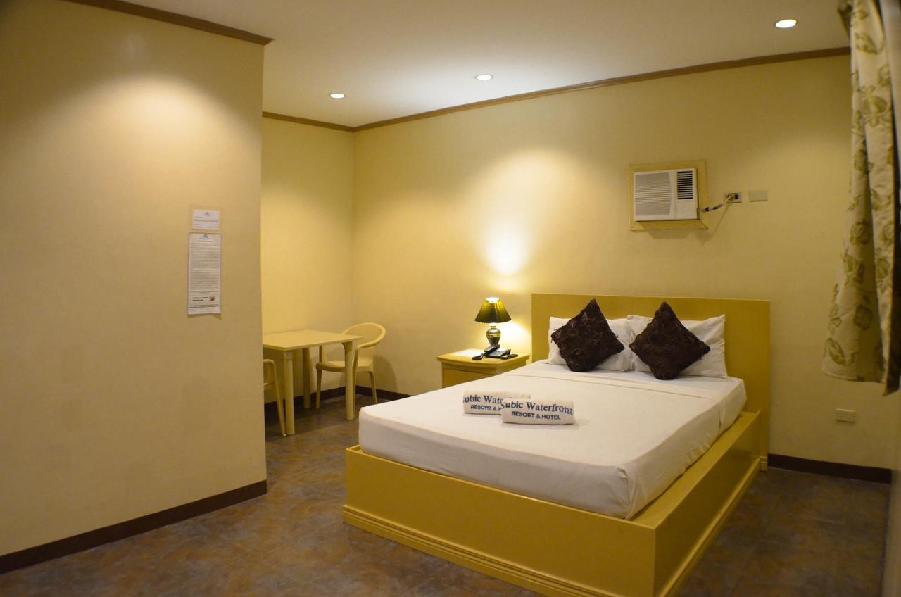 Subic Waterfront Resort And Hotel Extérieur photo