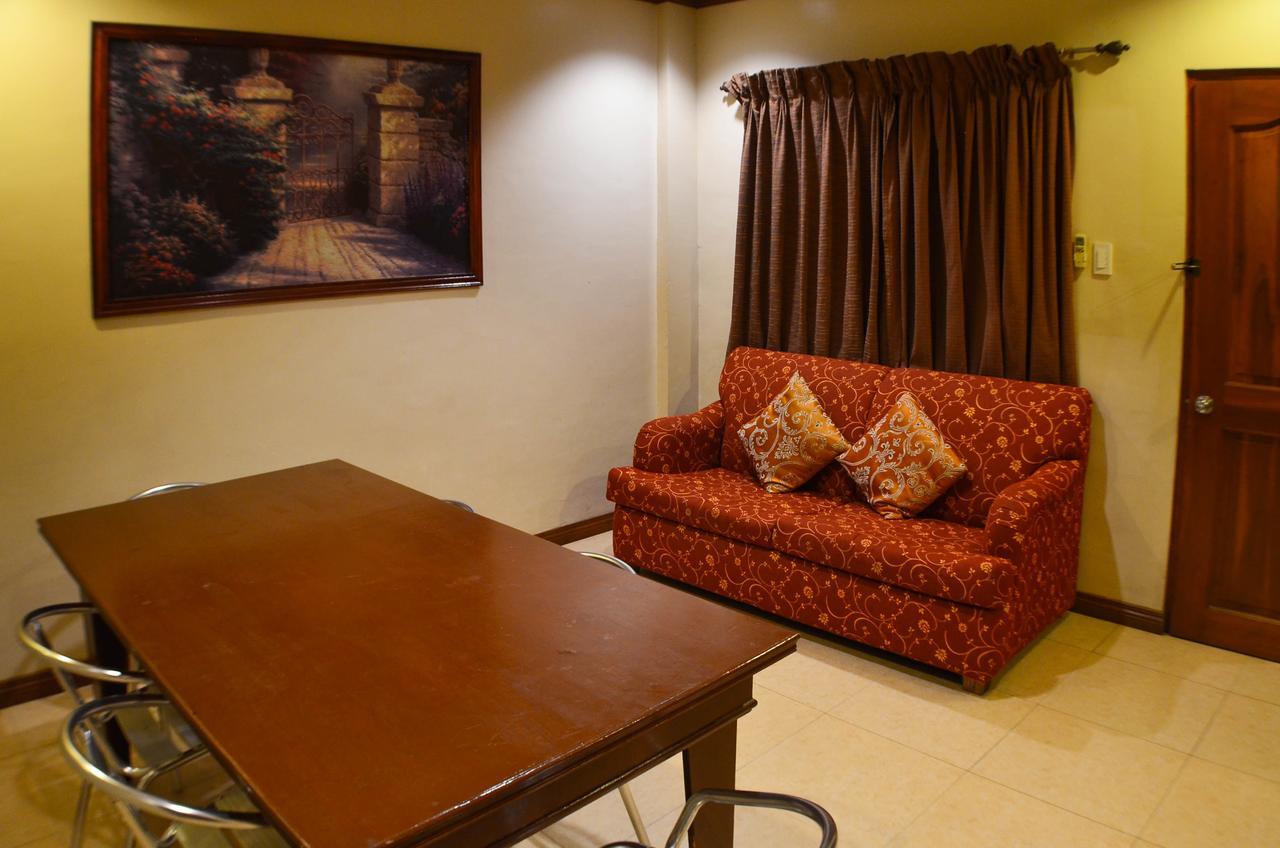 Subic Waterfront Resort And Hotel Extérieur photo